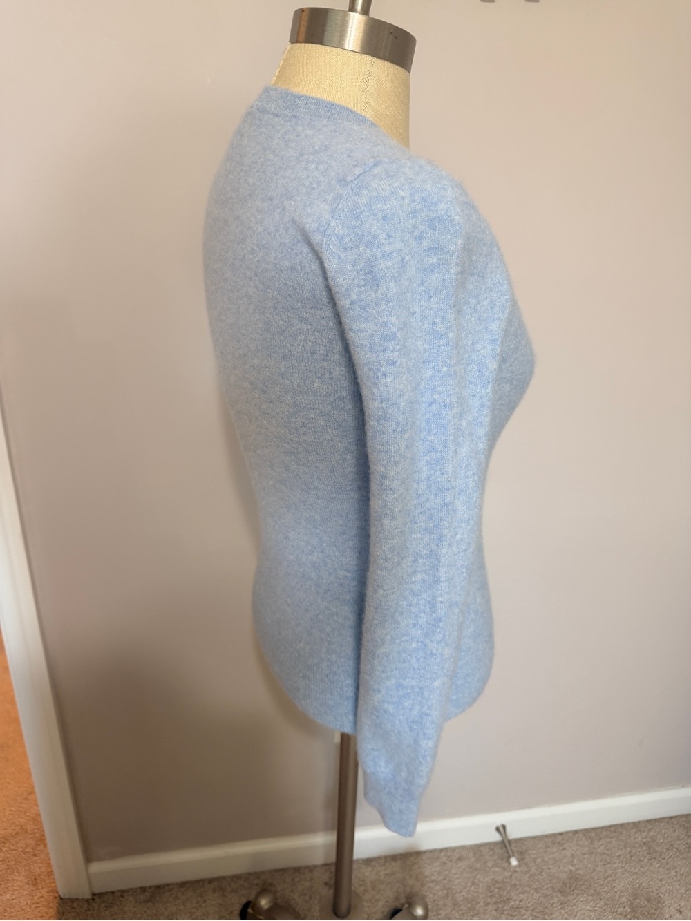 Apt. 9 Pale Blue 100% Cashmere Crewneck Sweater - Picture 3 of 7